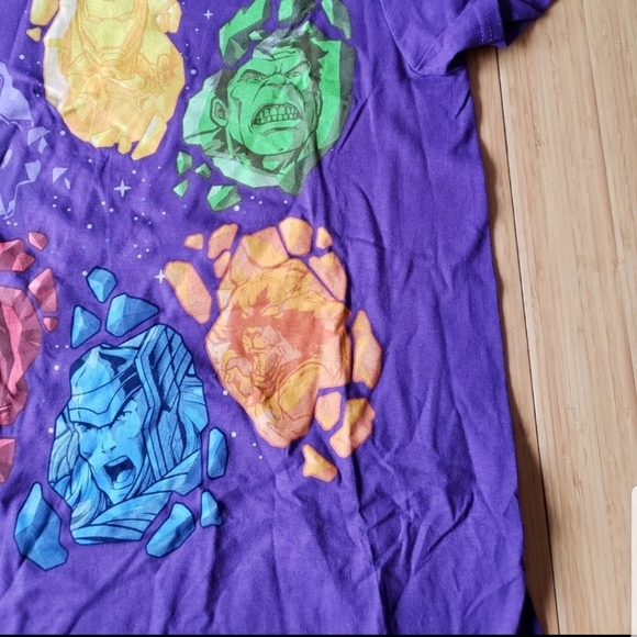 **Host pick**Marvel Tee Shirt - Picture 6 of 8